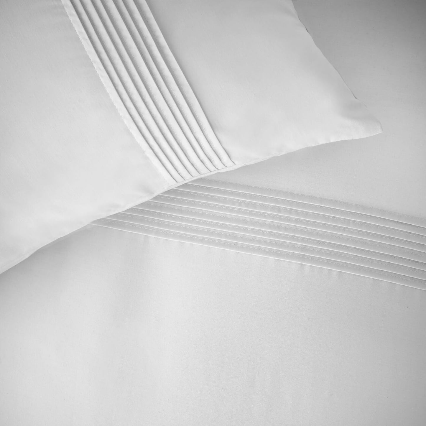 Catherine Lansfield Pintuck Percale Bedding Duvet Cover Set White