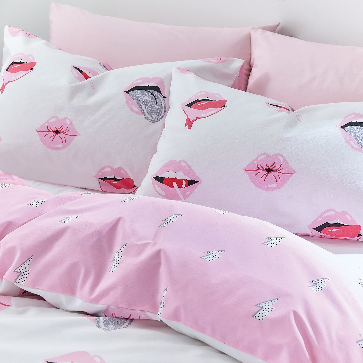 Lip Service Pink Duvet Set