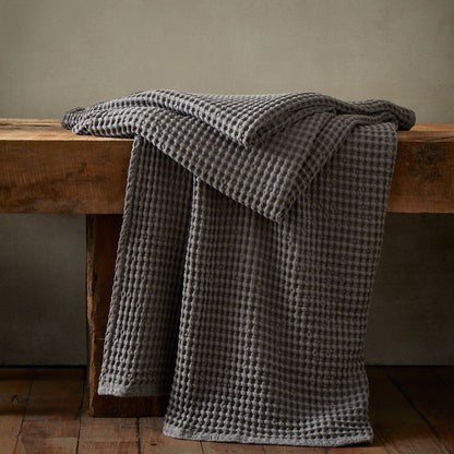 Pineapple Elephant Jaipur Chunky Waffle Grey Blanket Throw - 150x200cm