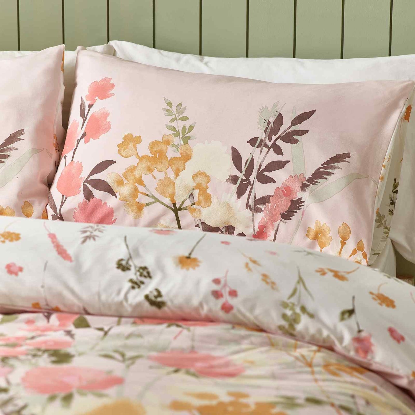 Countryside Floral Pink Duvet Cover Set