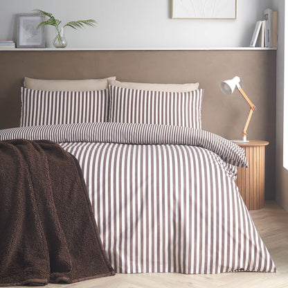 Catherine Lansfield Epping Textured Reversible Bedding Duvet Cover Set Chocolate