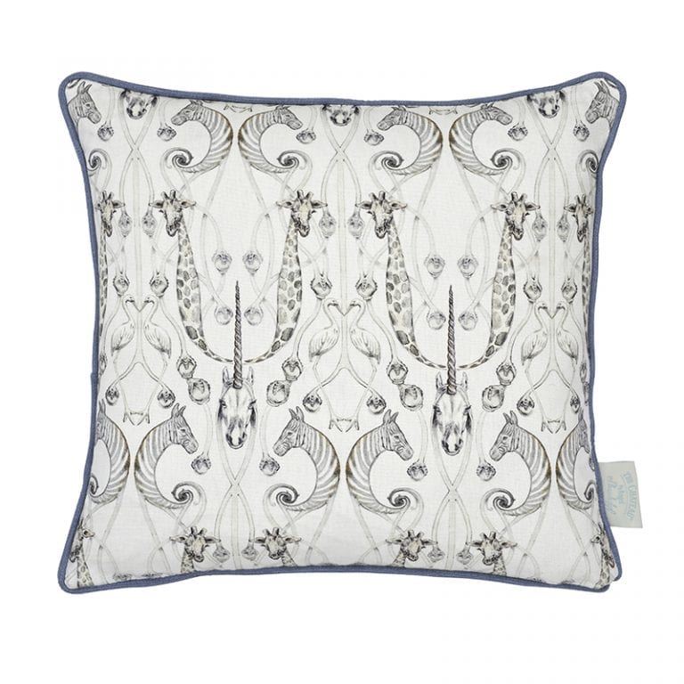 Le Des Animaux Natural Filled Cushion