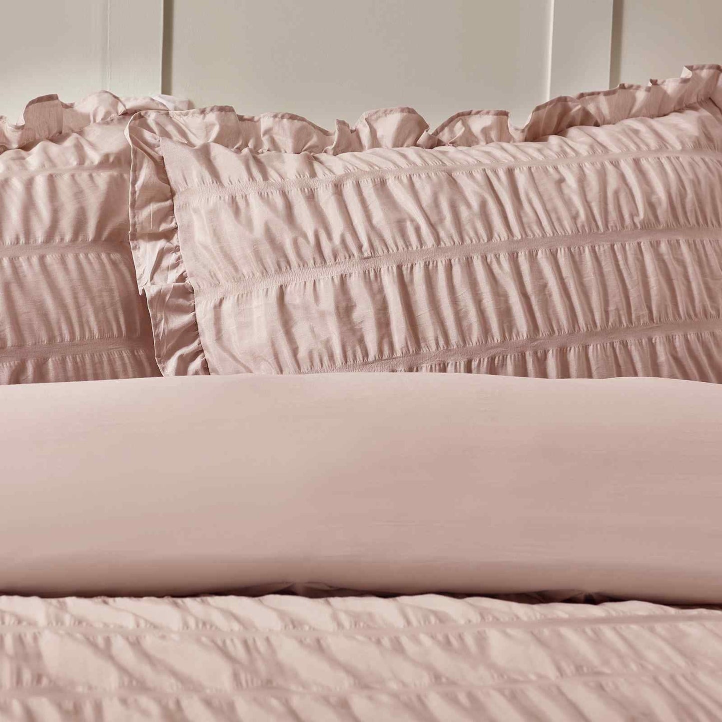 Seersucker Frill Pink Duvet Cover Set