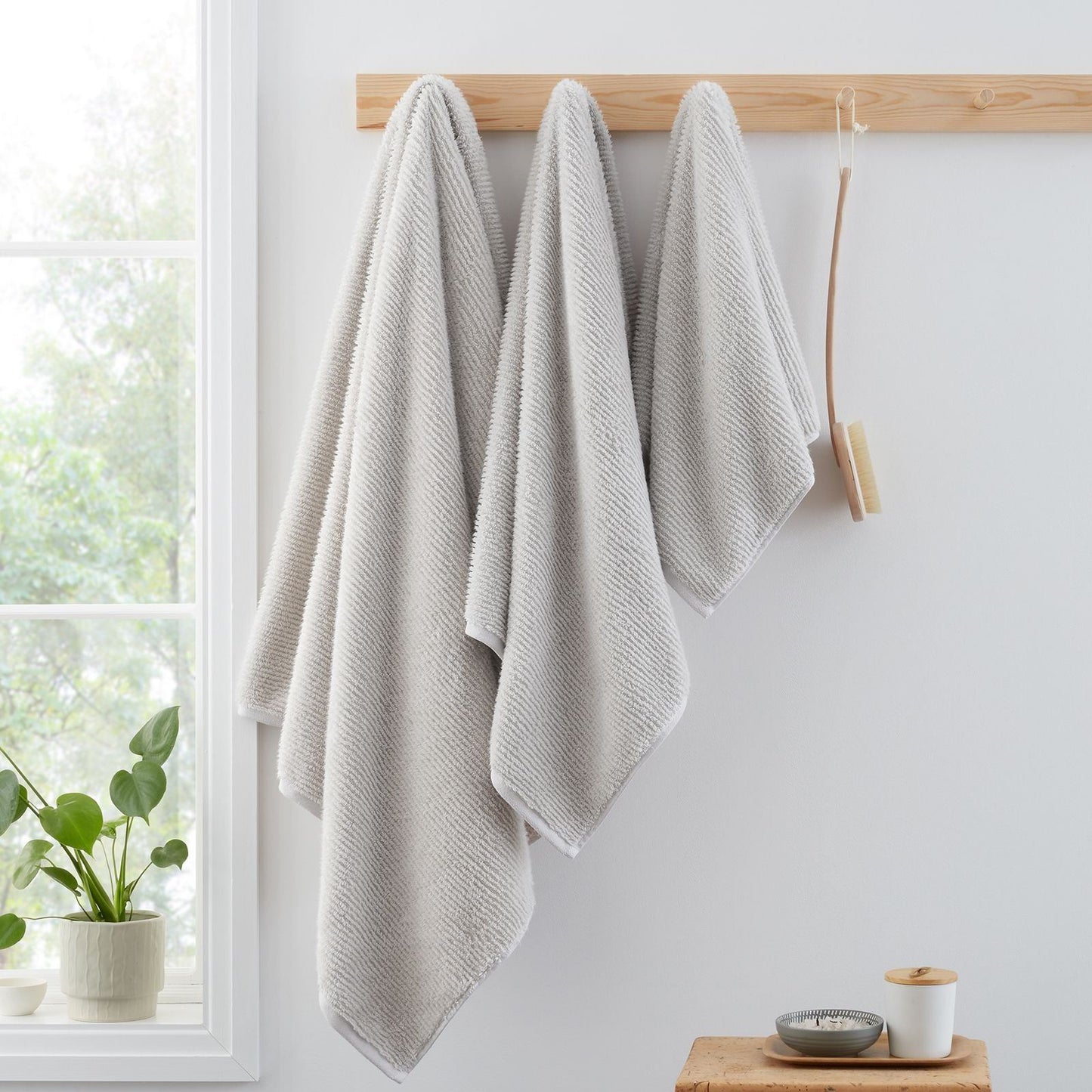 Bianca Soft Zero Twist Spa Towel Silver Grey Towel and Sheet
