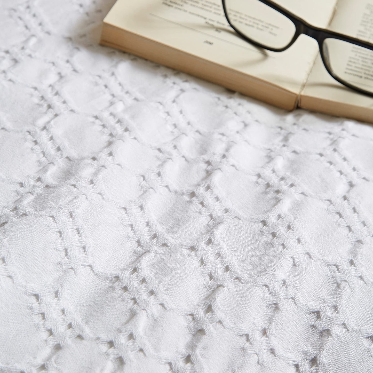 Waffle Cotton Circle White Duvet Set