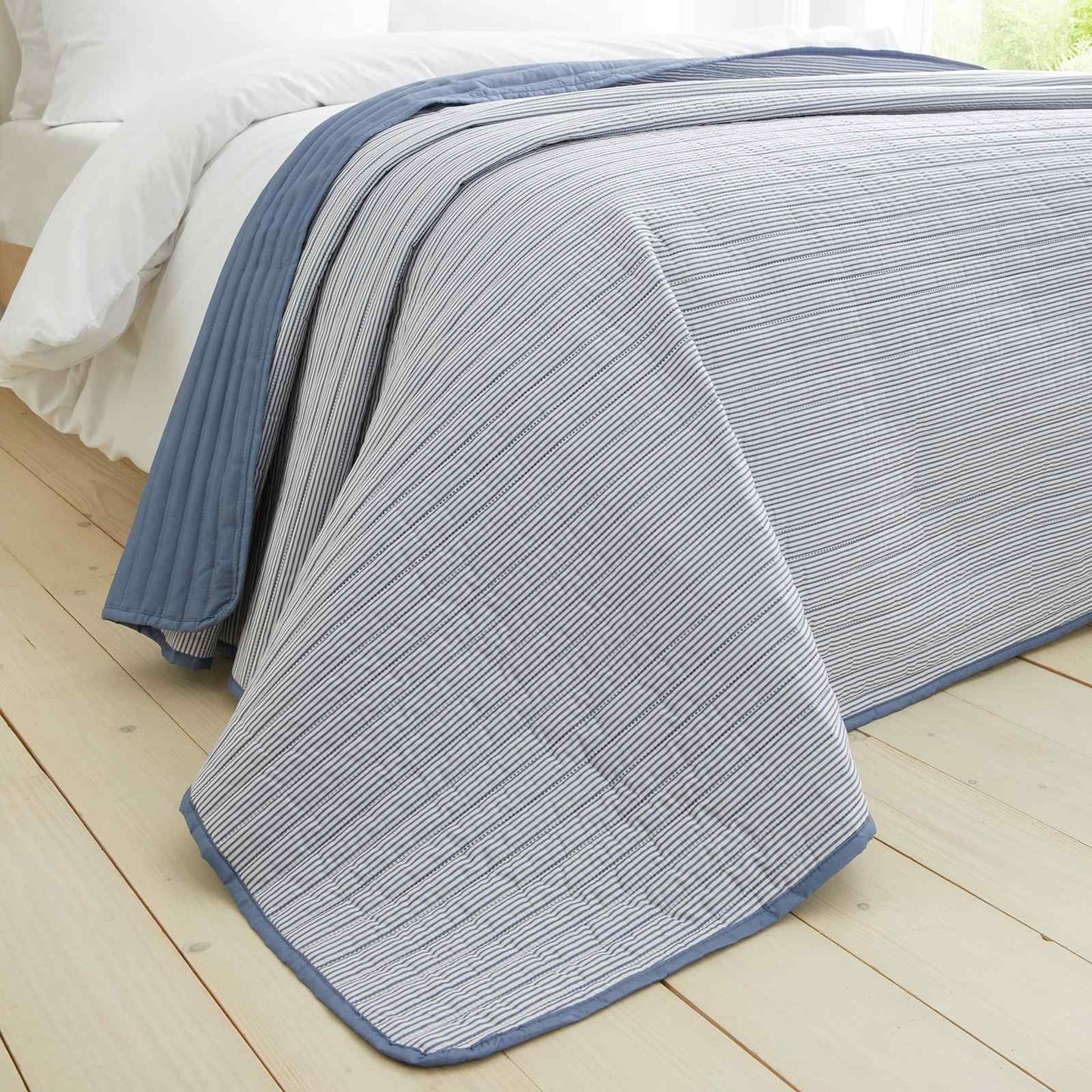 Stripe Blue Bedspread