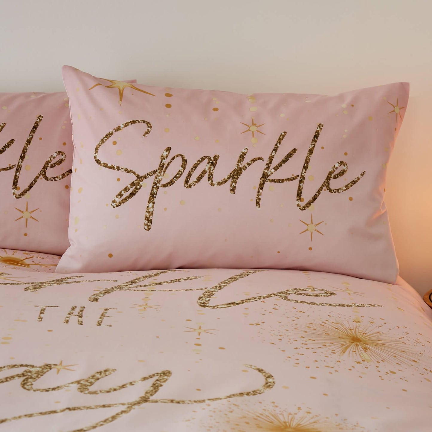 Christmas Sparkle Pink Duvet Cover Set