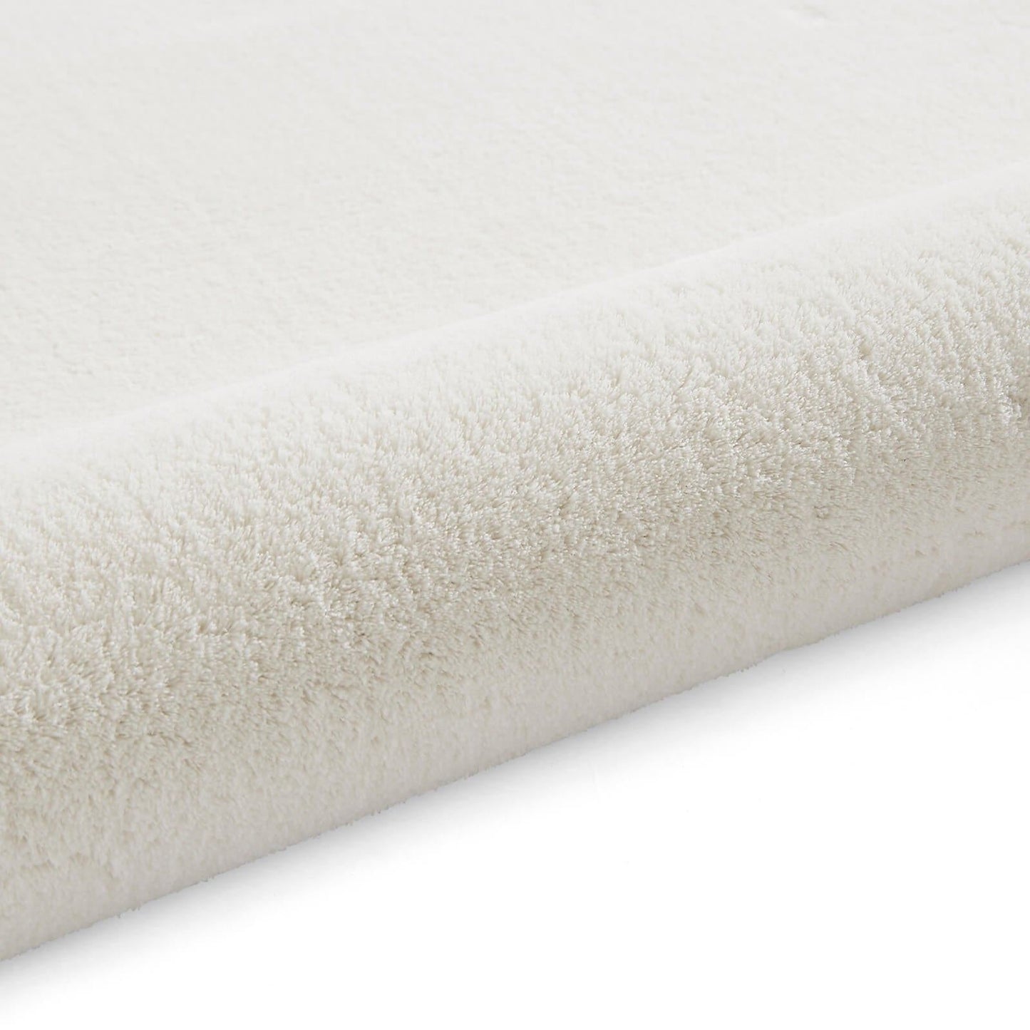 Bay Ivory Plain Shaggy Washable Rug