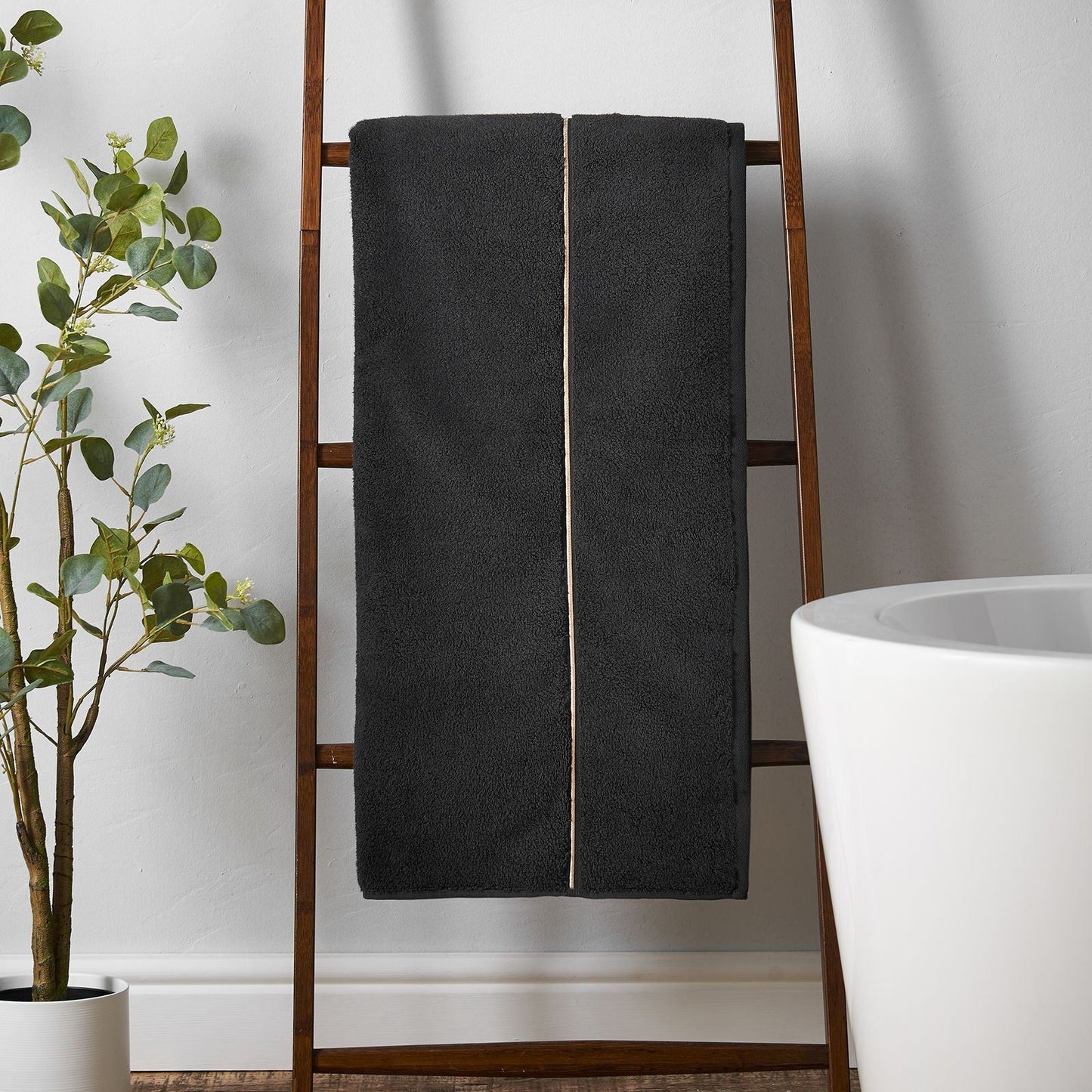 Bianca Zero Twist Satin Stitch Black Towel and Sheet