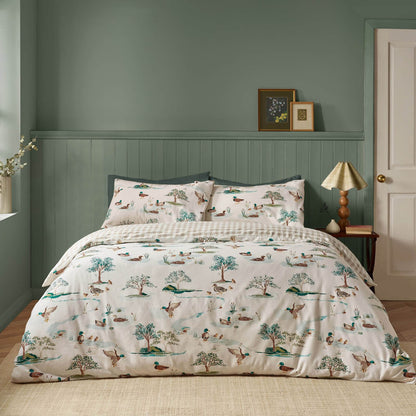 Catherine Lansfield Brushed Mallards Printed Reversible Cotton Bedding Duvet Cover Set Cream