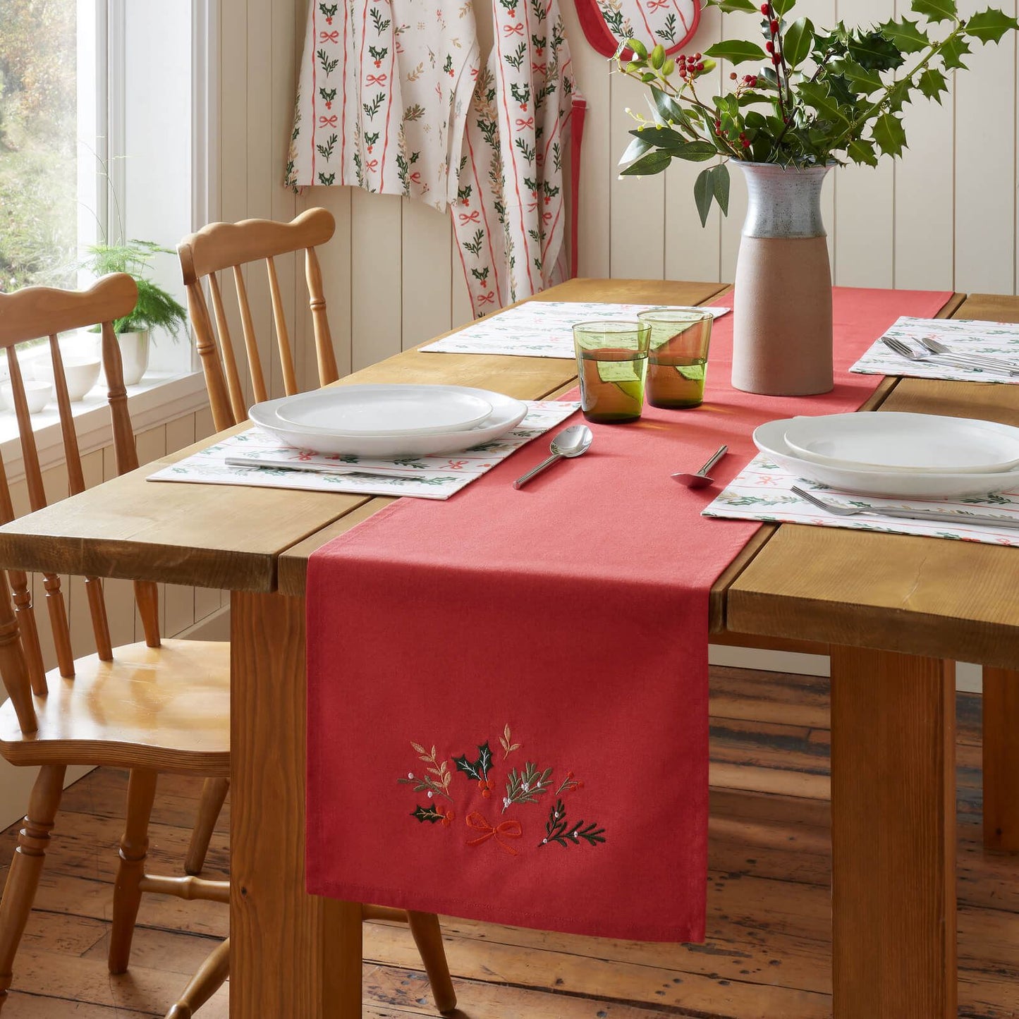Catherine Lansfield Christmas Holly Stripe Cotton Dining Table Runner Cream / Red - 32x220cm
