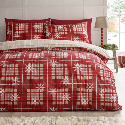 Catherine Lansfield Christmas Scandi Checked Reversible Bedding Duvet Cover Set Red