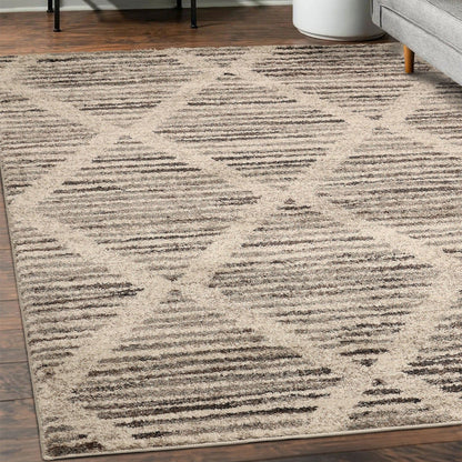 Gio Diamonds Geometric Natural Rug
