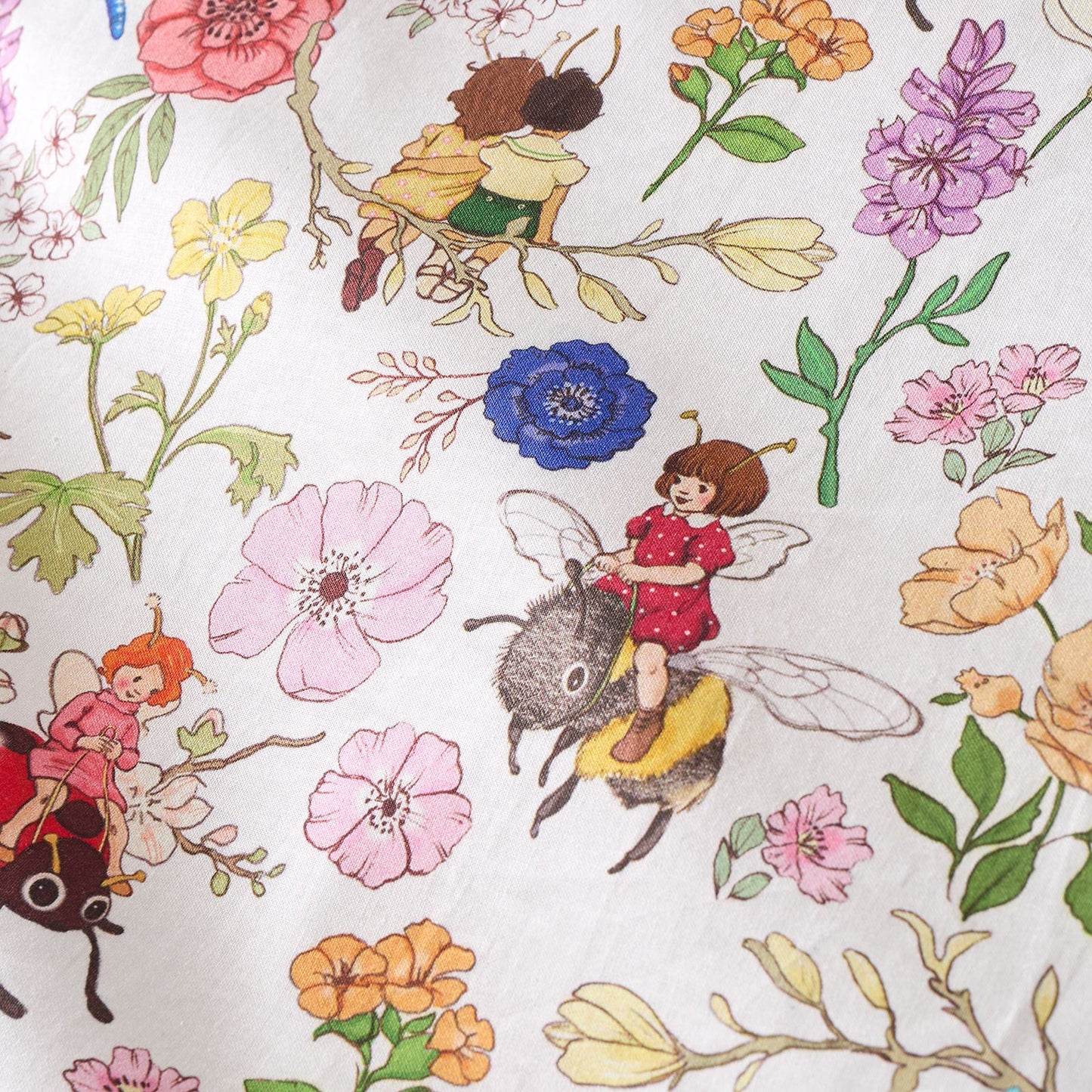 Belle & Boo Garden Friends White Duvet Cover Set