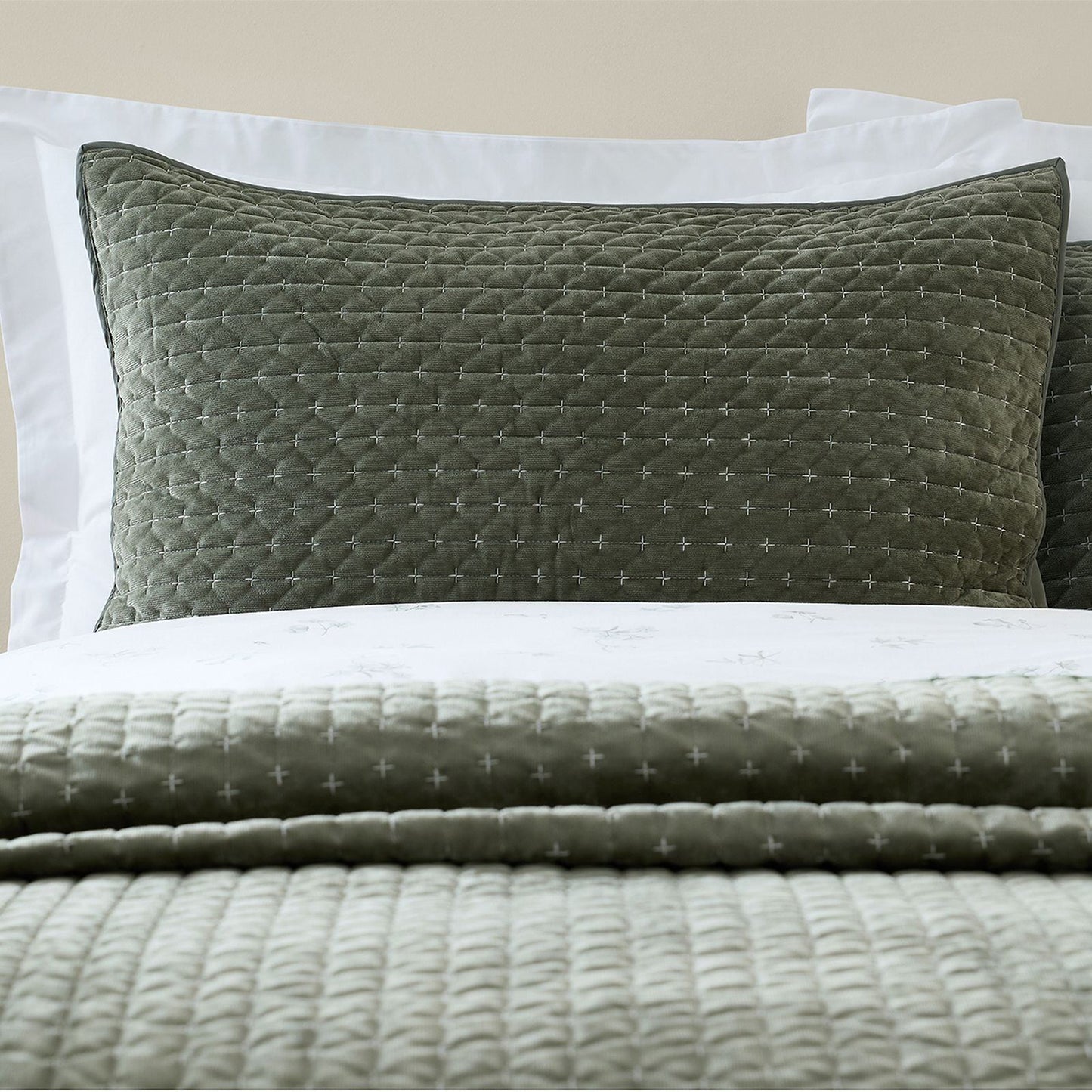 Bianca Attica Velvet Green Pair with envelope closure - Pillow Sham