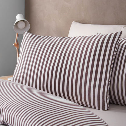 Catherine Lansfield Epping Textured Reversible Bedding Duvet Cover Set Chocolate