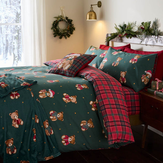 catherine-lansfield-christmas-tartan-teddy-bear-reversible-bedding-duvet-cover-set-green