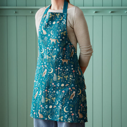 catherine-lansfield-enchanted-twilight-animals-cotton-kitchen-adult-apron-green