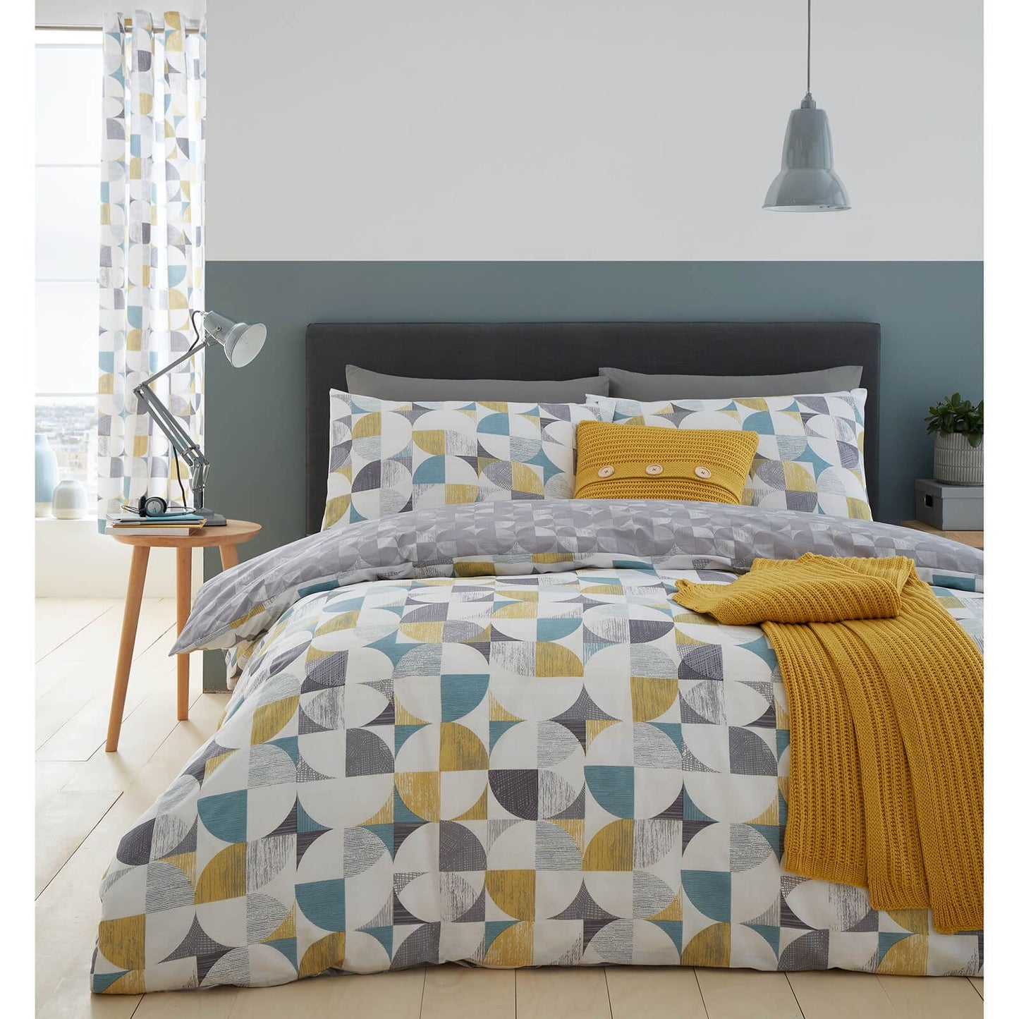 Retro Circle Multi Duvet Set