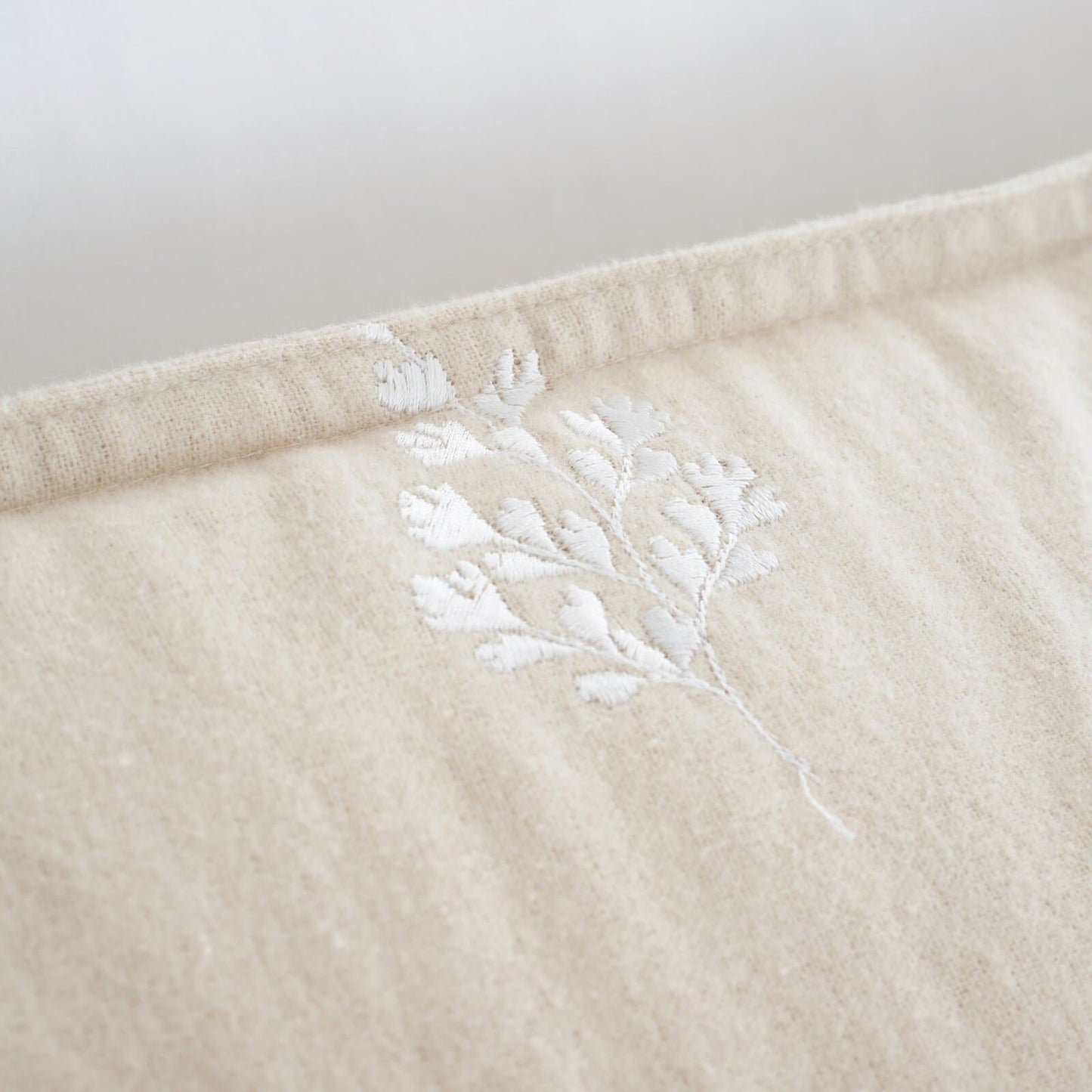 Bianca Fine Linens Leaf Embroidered Cotton Bedding Duvet Cover Set Natural