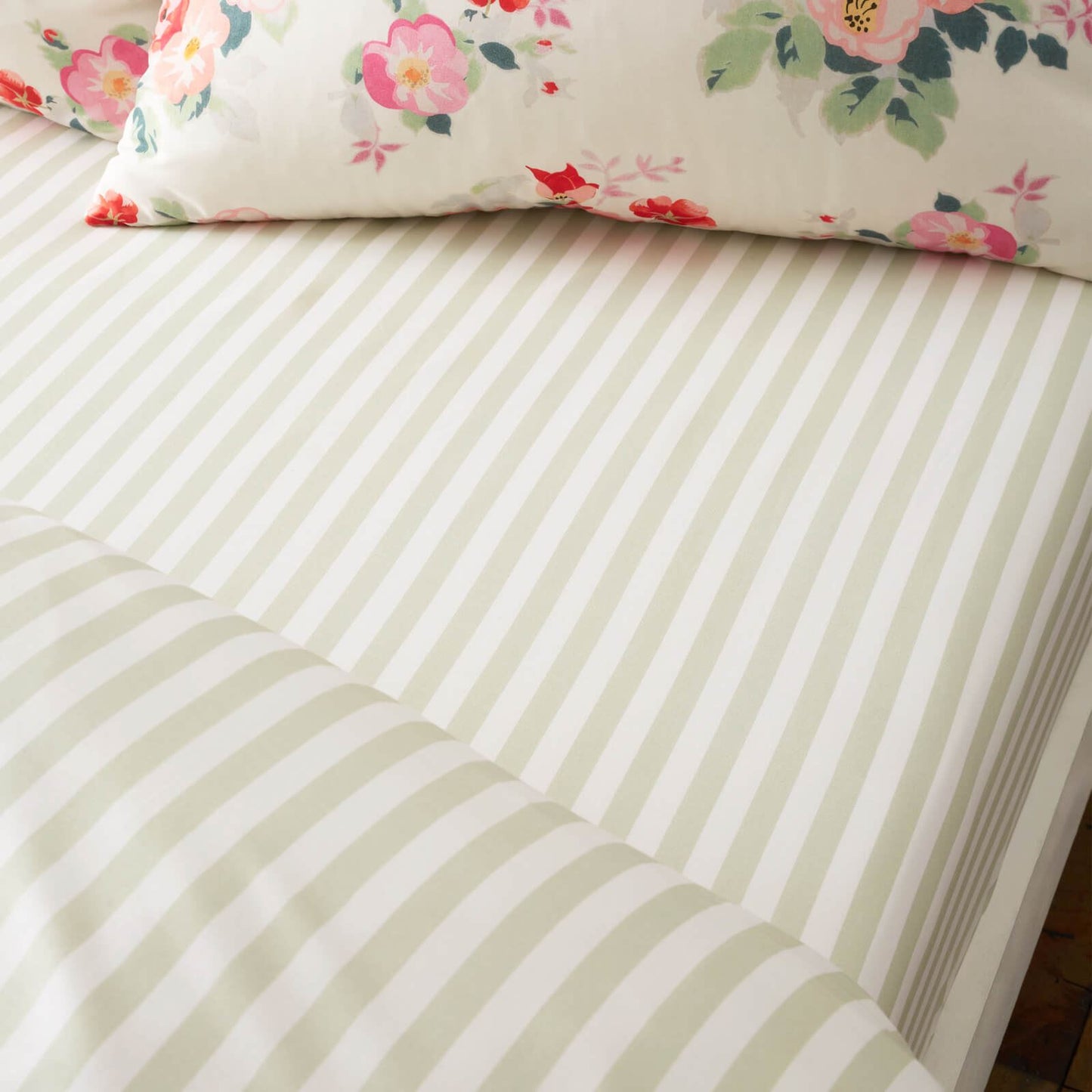 Cath Kidston Canopy Striped Bed Linen Cotton Fitted Sheet Green