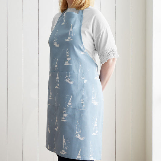 Catherine Lansfield Salcombe Boats Blue Apron - Adult