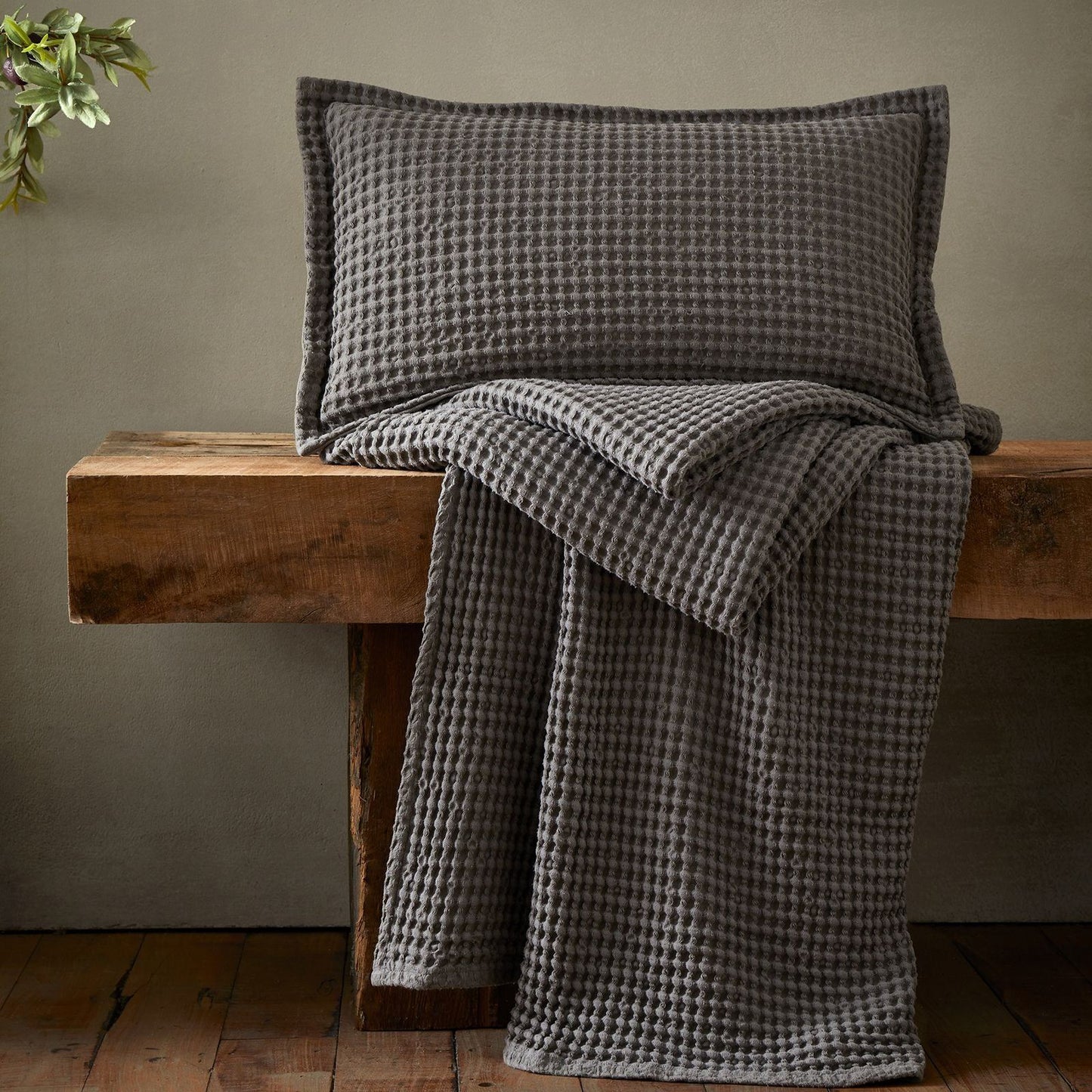 Pineapple Elephant Jaipur Chunky Waffle Grey Blanket Throw - 150x200cm