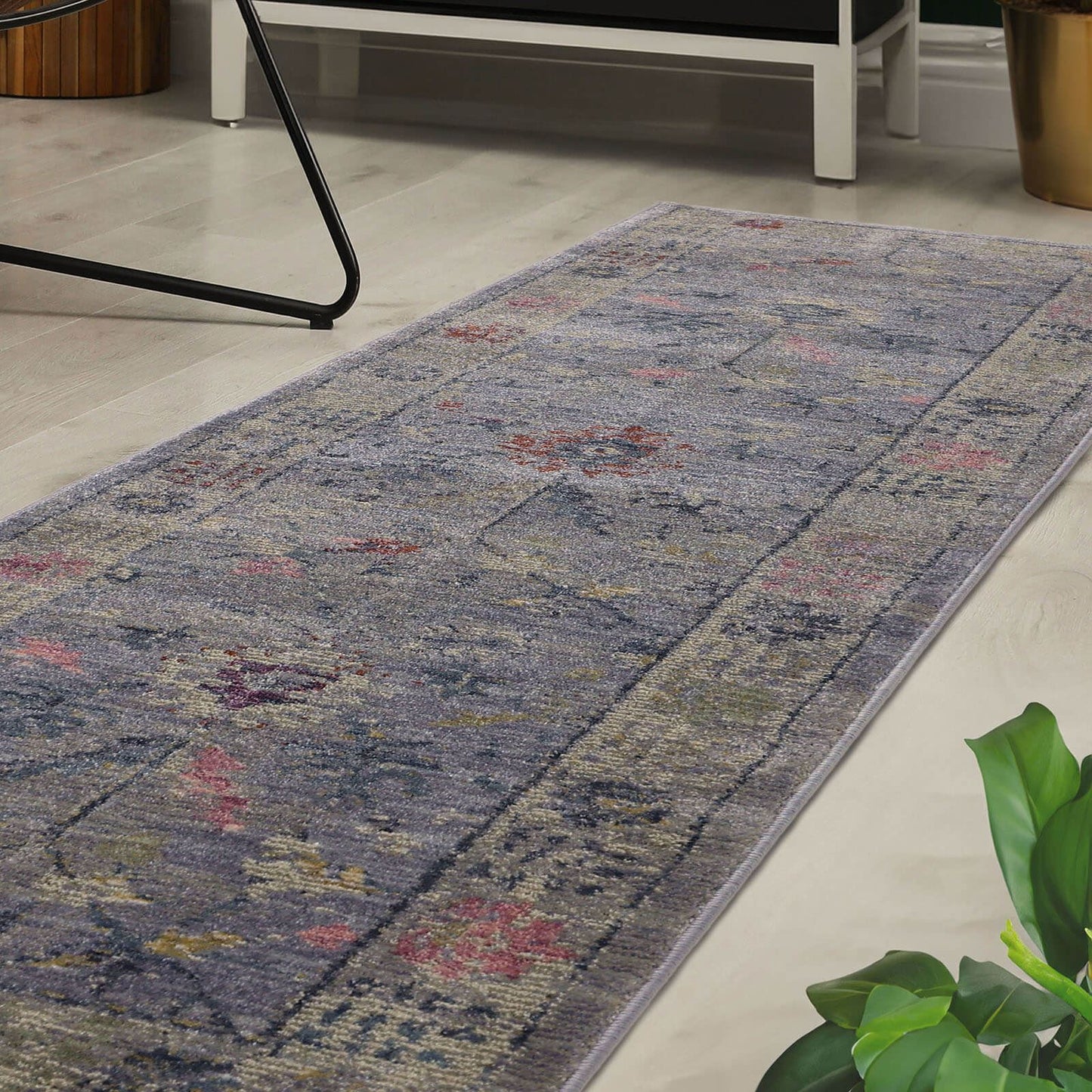 Orner Traditional Grey Rug