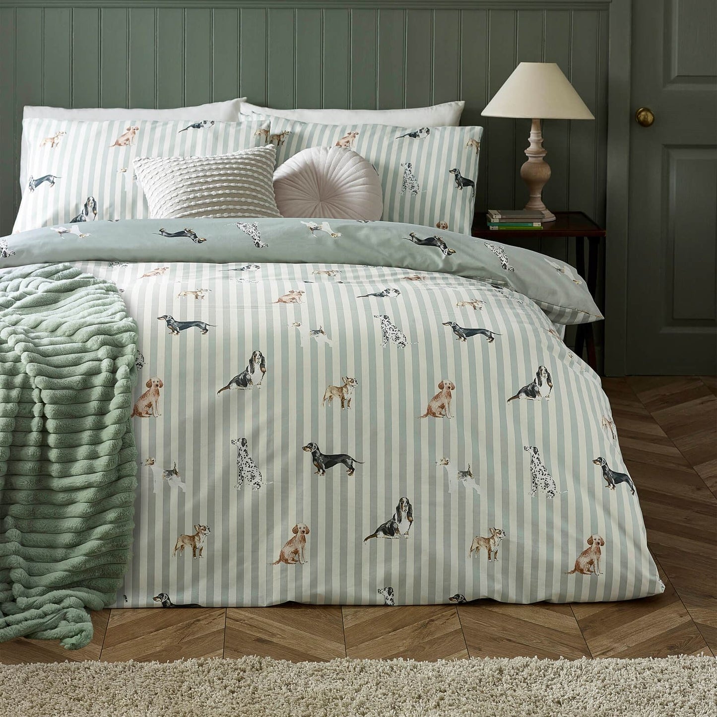 Catherine Lansfield Dog Striped Reversible Bedding Duvet Cover Set Green