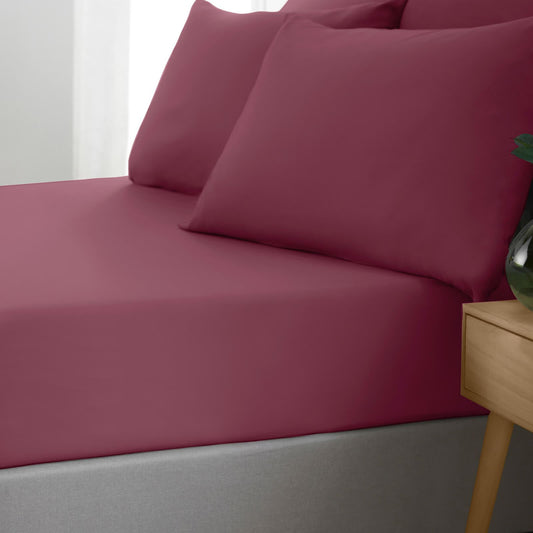 catherine-lansfield-non-iron-bed-linen-fitted-sheet-burgundy
