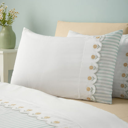 Catherine Lansfield Embroidered Daisy Sage Green Duvet Cover Set