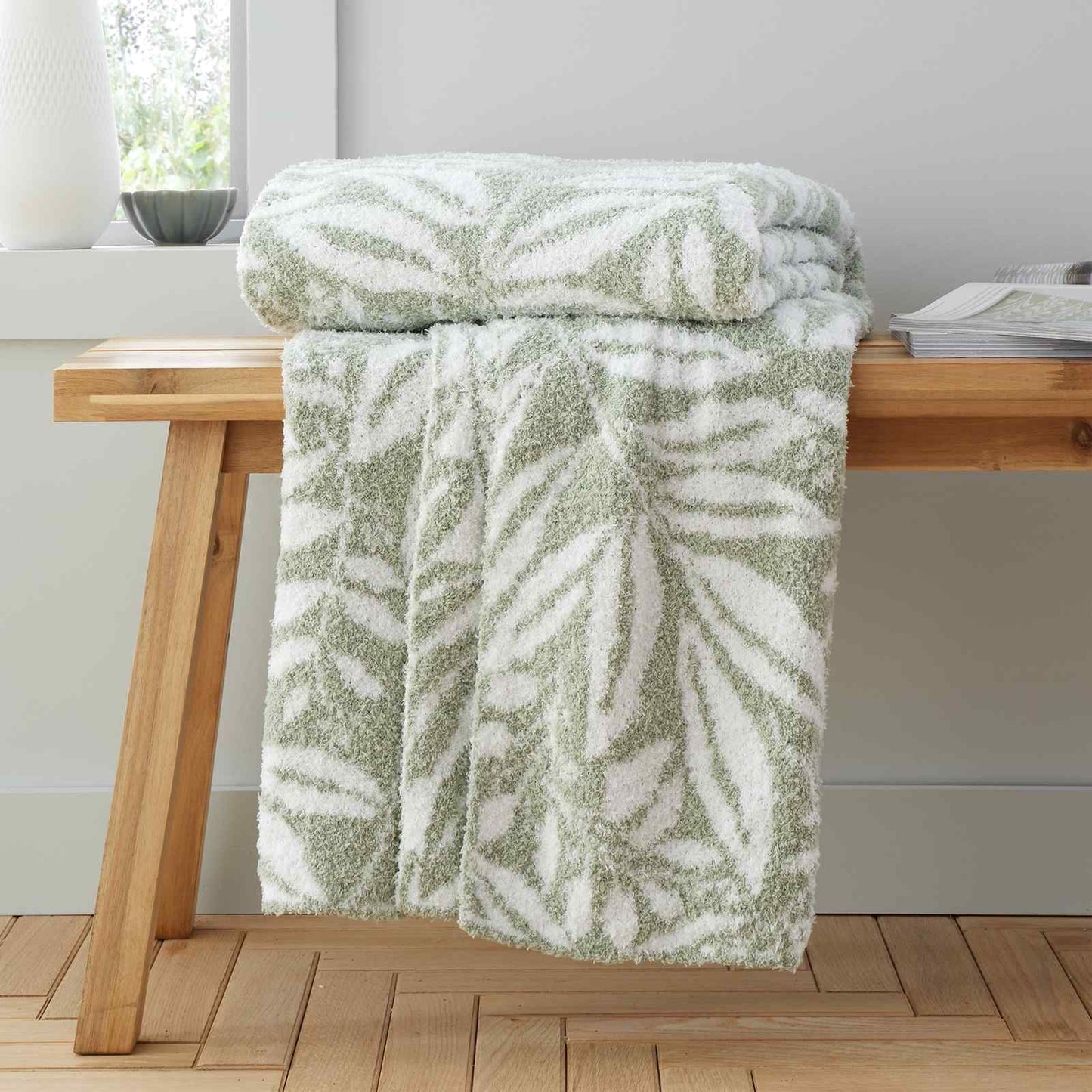 So Soft Sorrel Leaves Green Blanket Throw