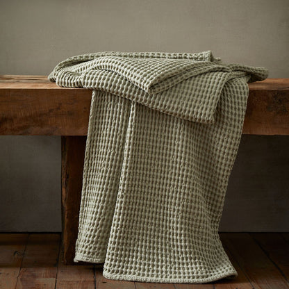 Pineapple Elephant Jaipur Chunky Waffle Sage Green Blanket Throw - 150x200cm