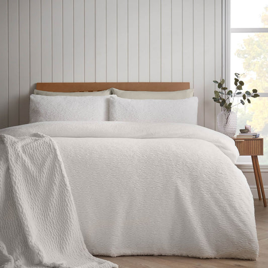 catherine-lansfield-textured-wave-faux-fur-bedding-duvet-cover-set-cream