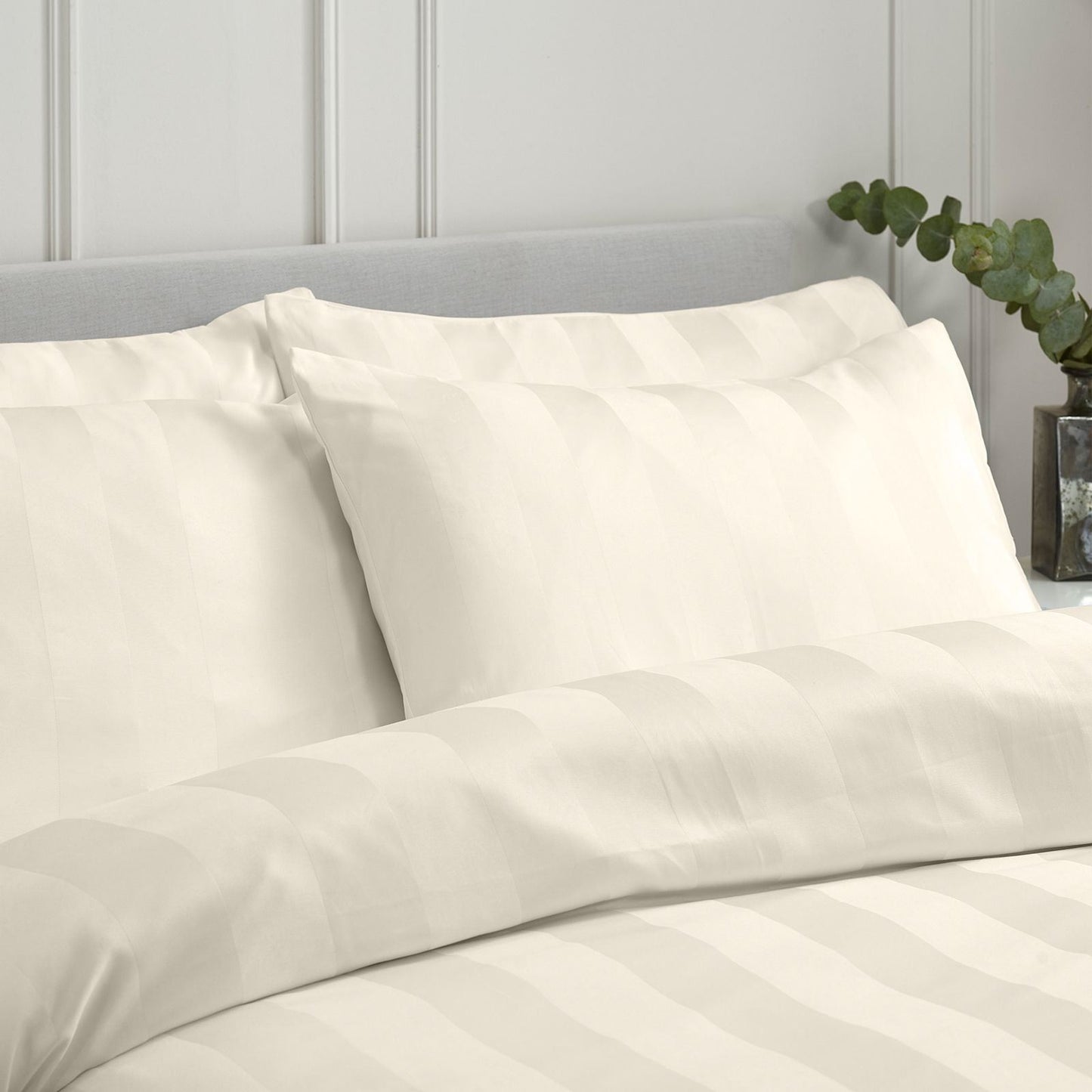 Catherine Lansfield So Soft Satin Stripe Cream Pillow case with envelope closure - Standard