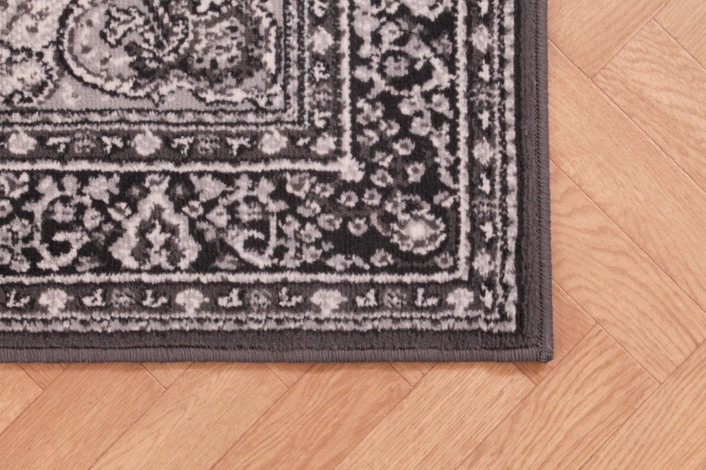 Traditional Poly Lancashire Dark Grey Rugs