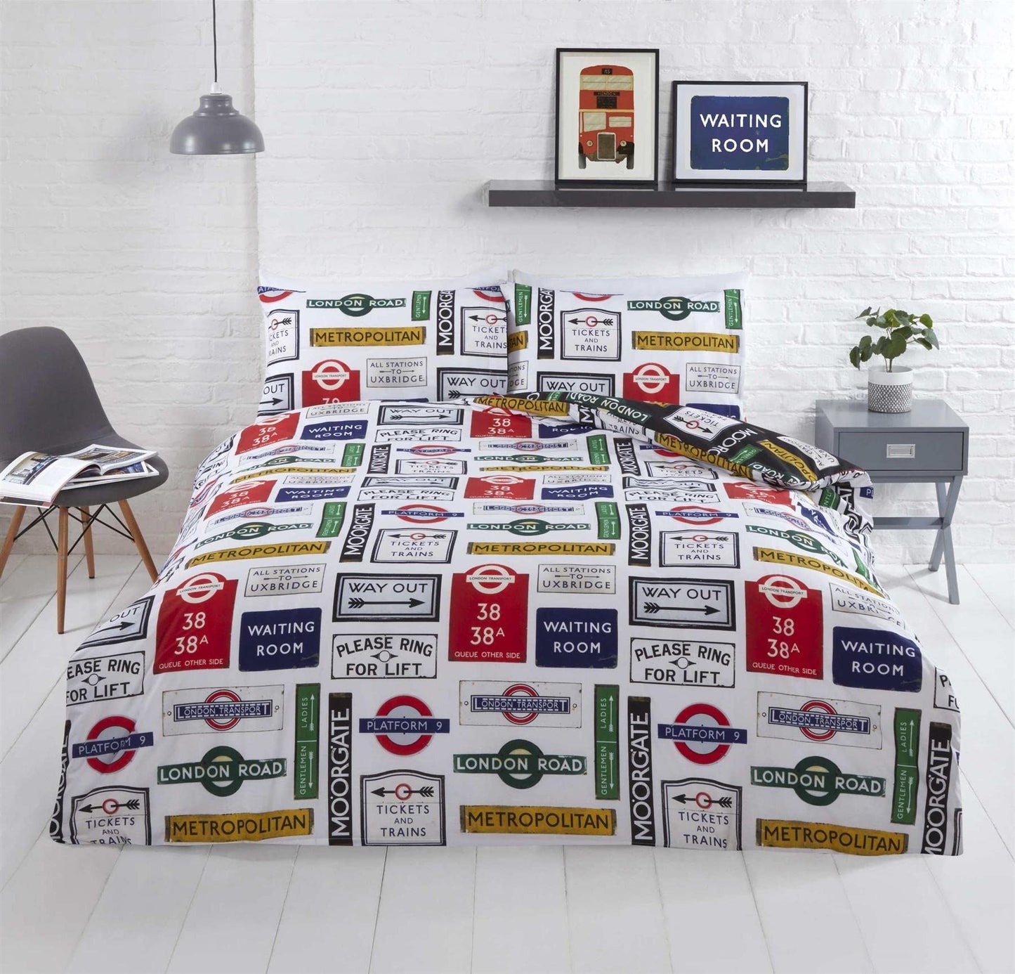 TFL Signs Multi Duvet Set