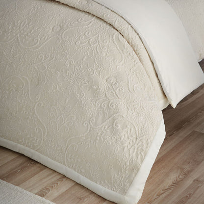 Catherine Lansfield Amelia Jacquard Easy Care Bedding Duvet Cover Set Cream