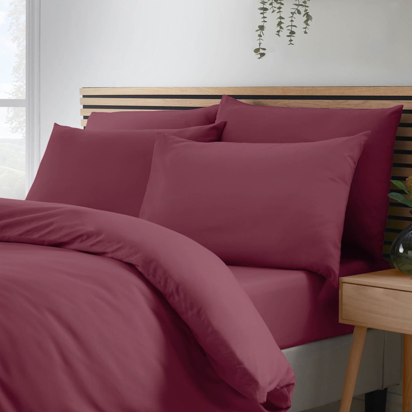 Catherine Lansfield Non-Iron Bedding Duvet Cover Set Burgundy
