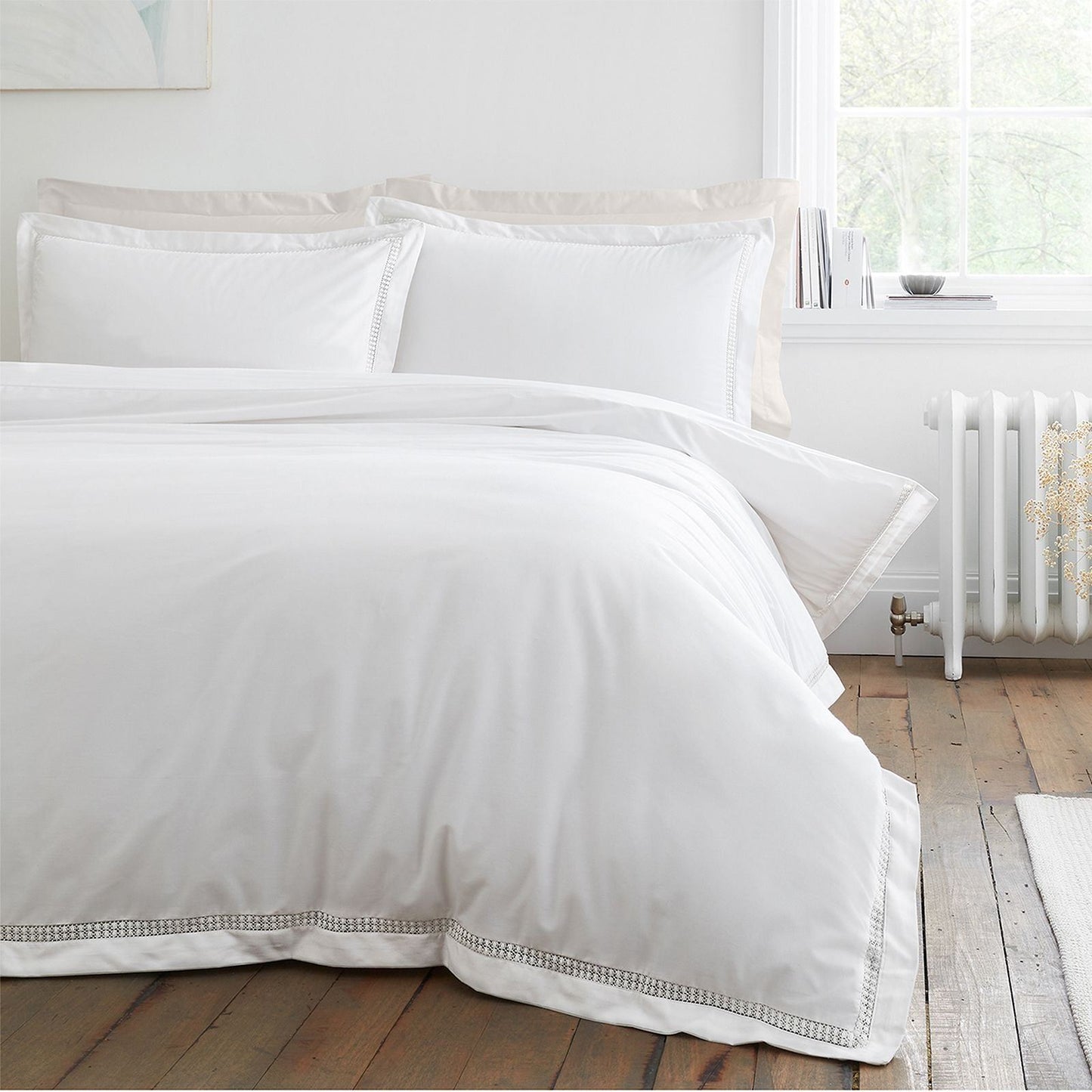 Bianca Oxford Lace Trim White Duvet Cover Set