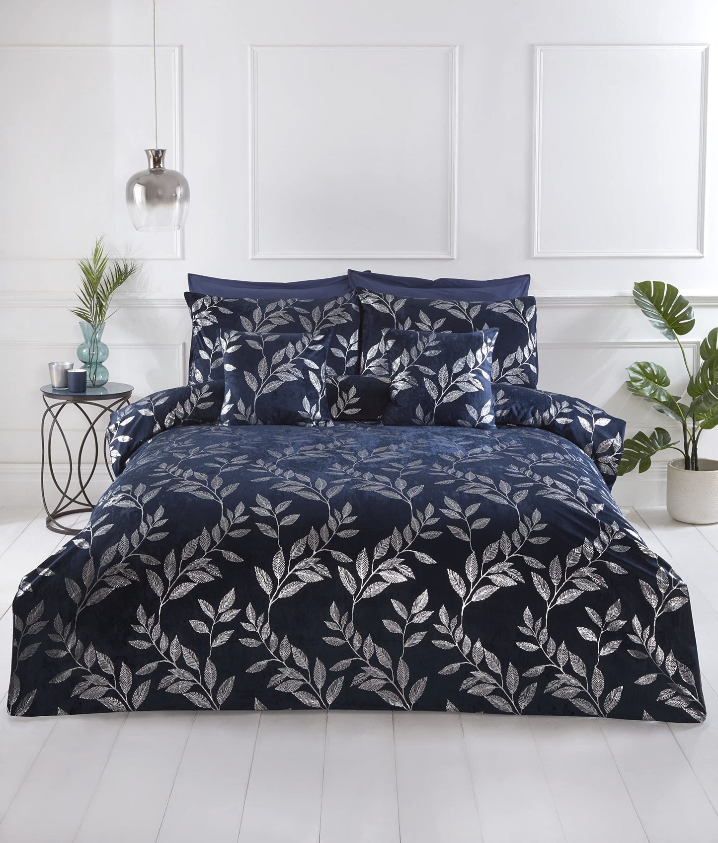 Como Navy Duvet Set