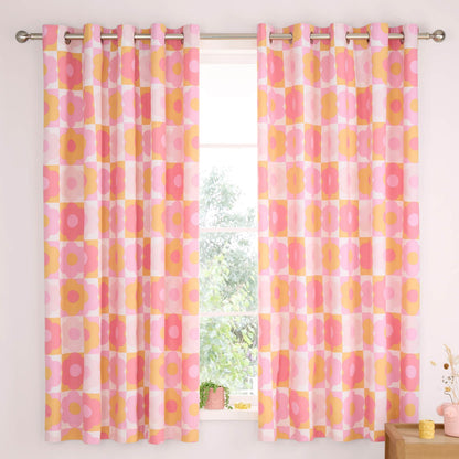 Retro Daisy 66x72 Inch Fully Reversible Eyelet Curtains Two Panels Pink