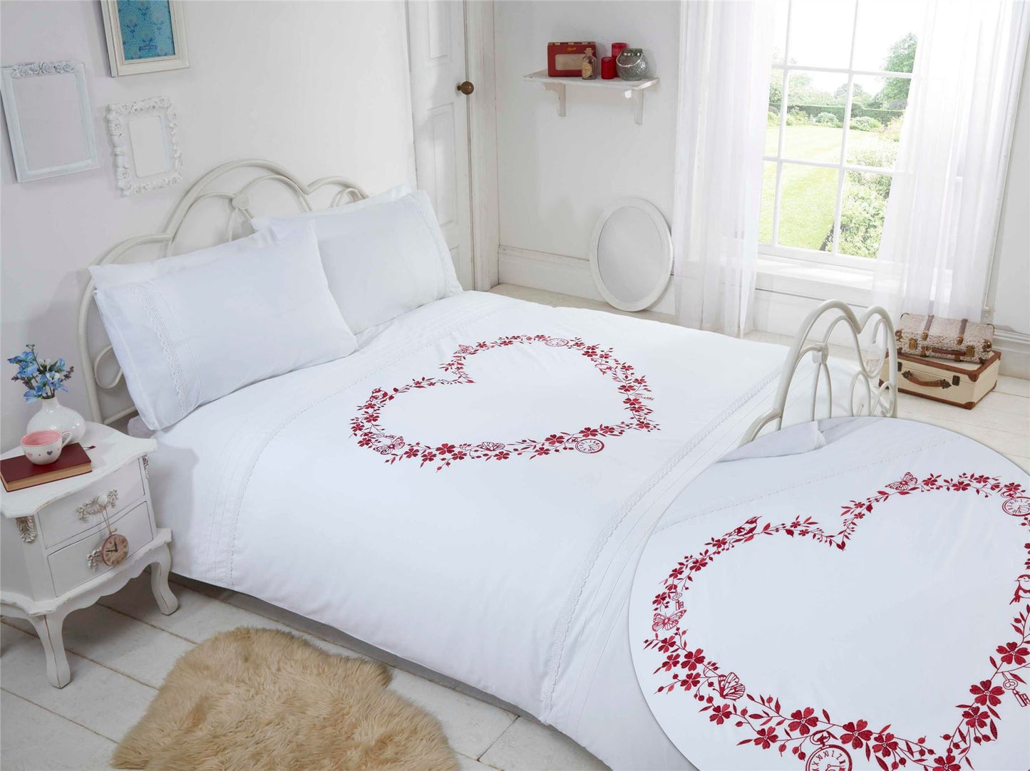 Heart White Duvet Set