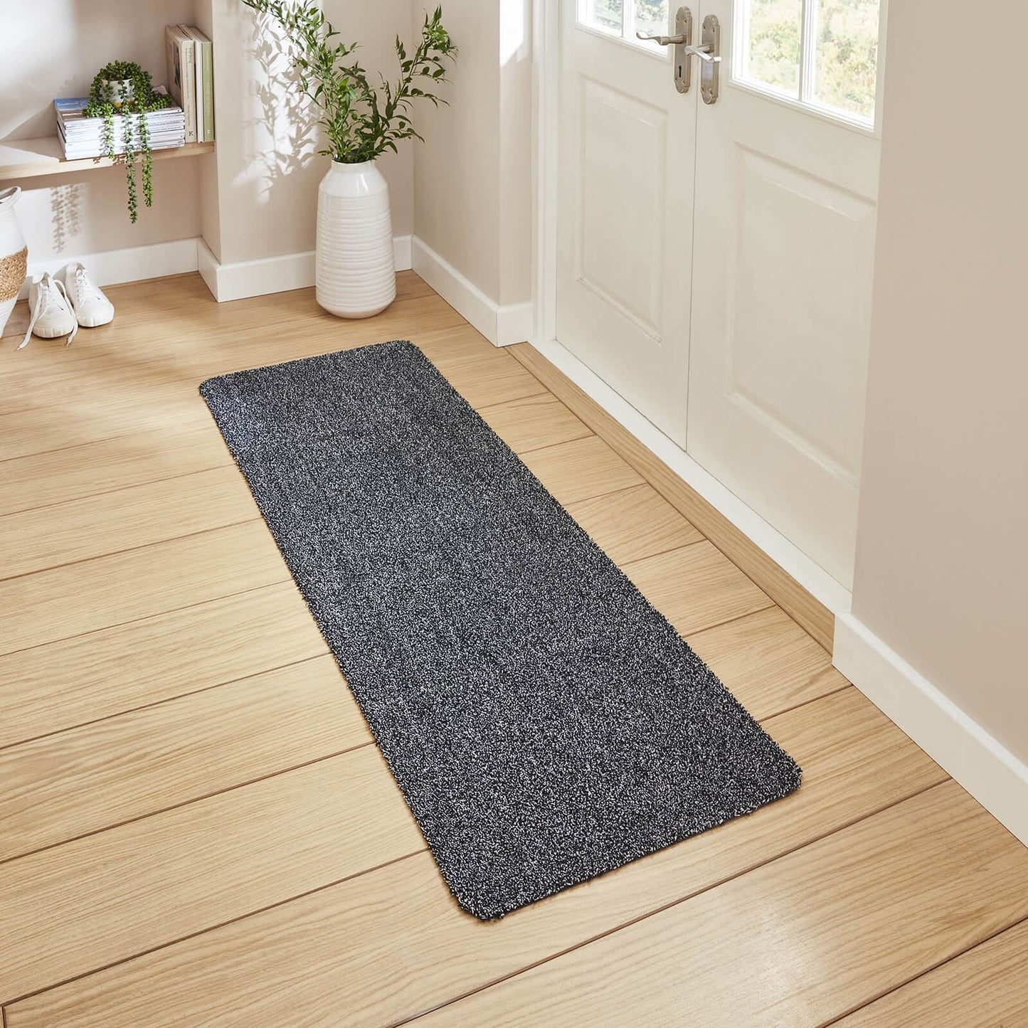 Maxi Mat Black White Utility Mat