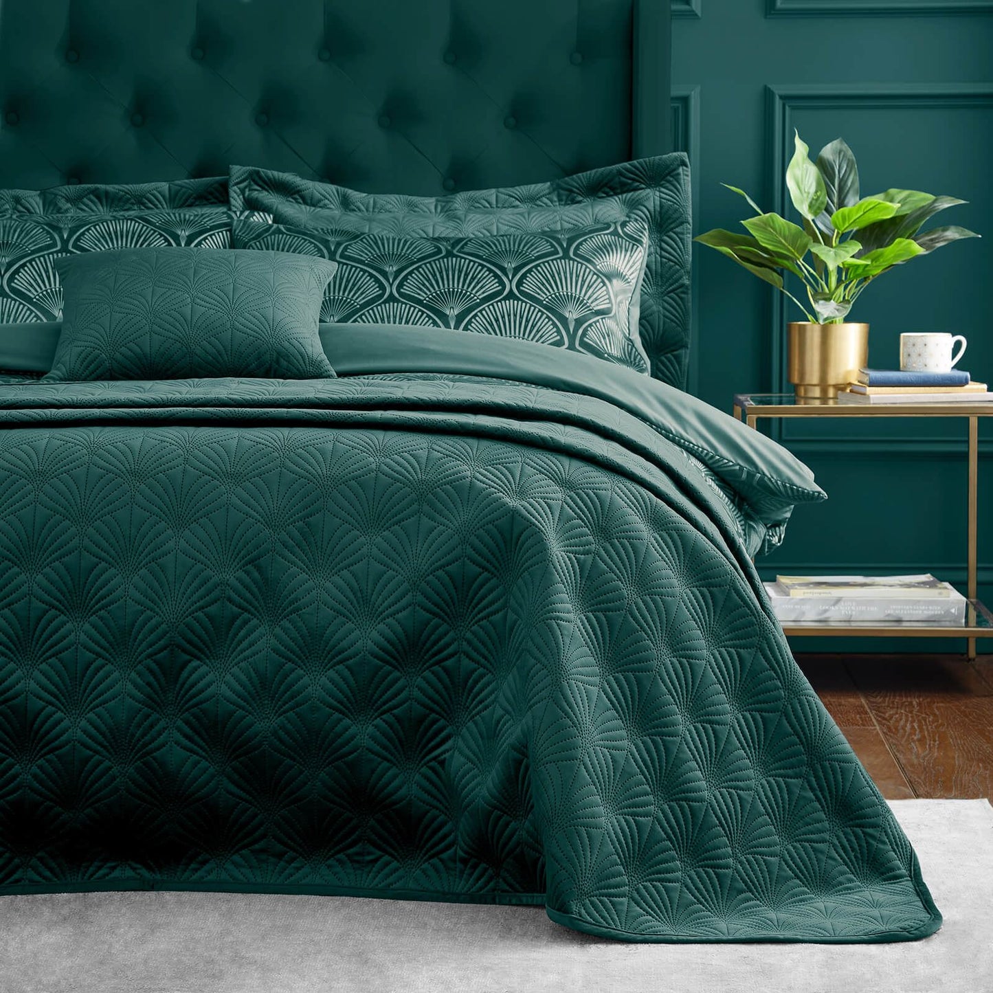 Art Deco Pearl Quilted Quilted Bedspread Teal Green