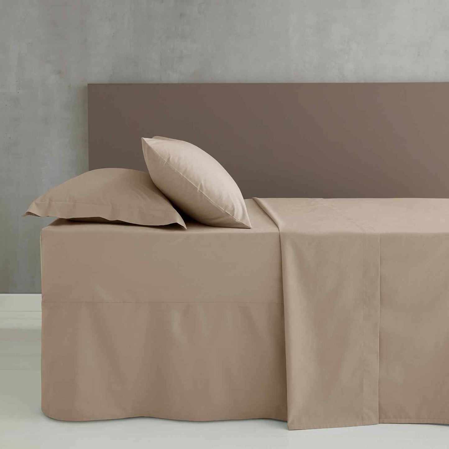 Easy Iron Percale Natural Fitted Sheet