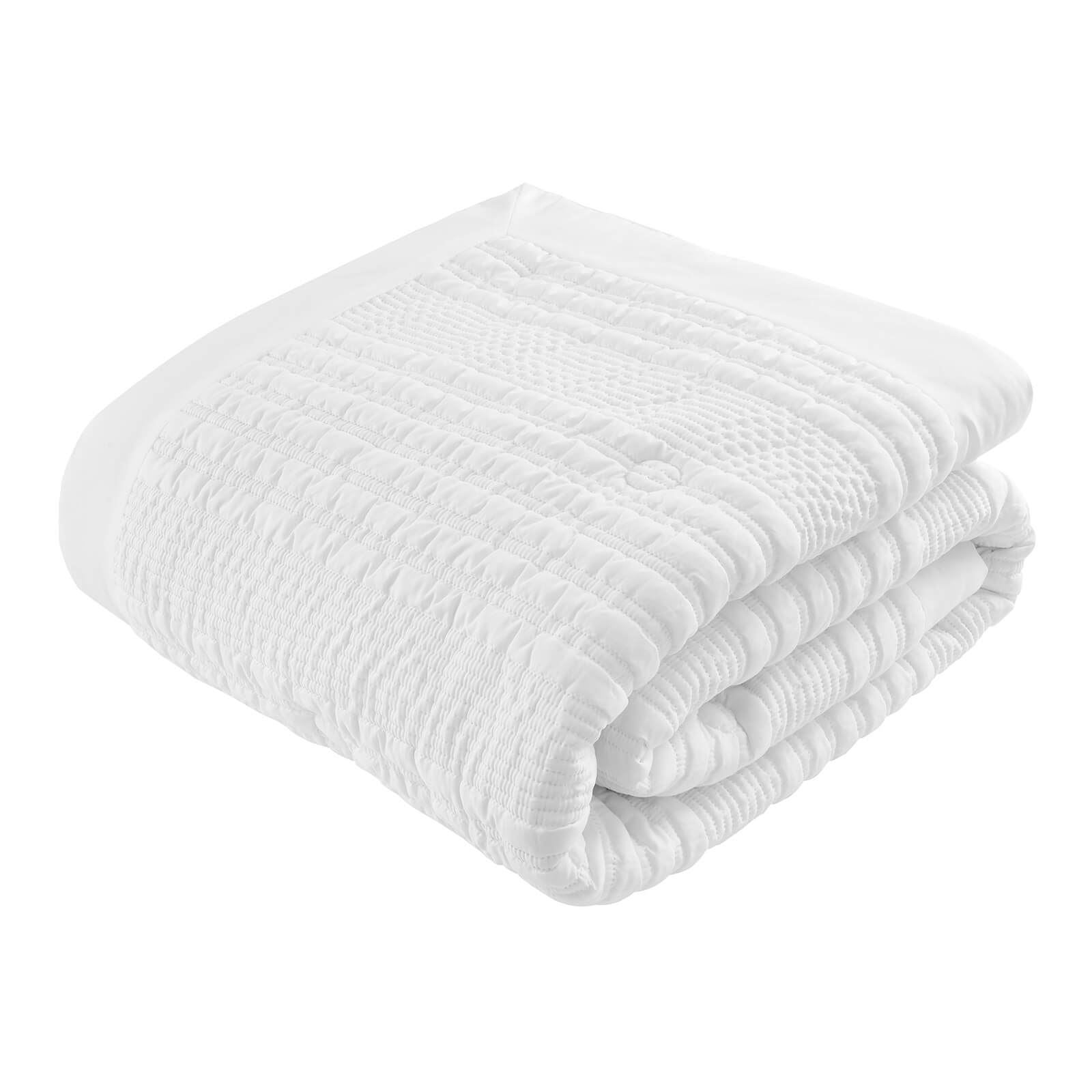 Lennon Stripe White Bedspread