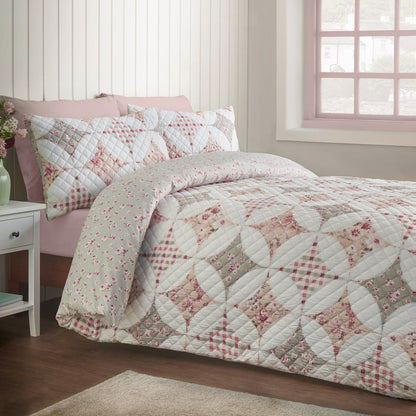 Catherine Lansfield Pinsonic Patchwork Reversible Bedding Duvet Cover Set Green