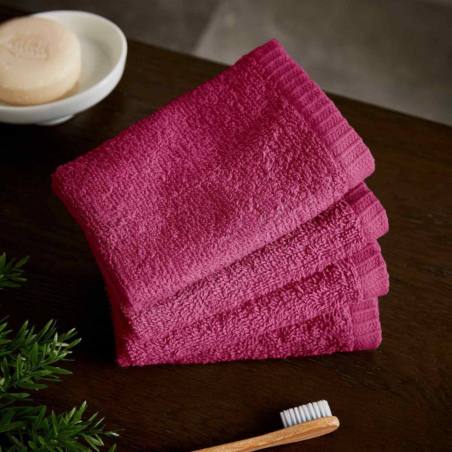 Quick Dry Hot Pink Face Cloth - 4 Pack