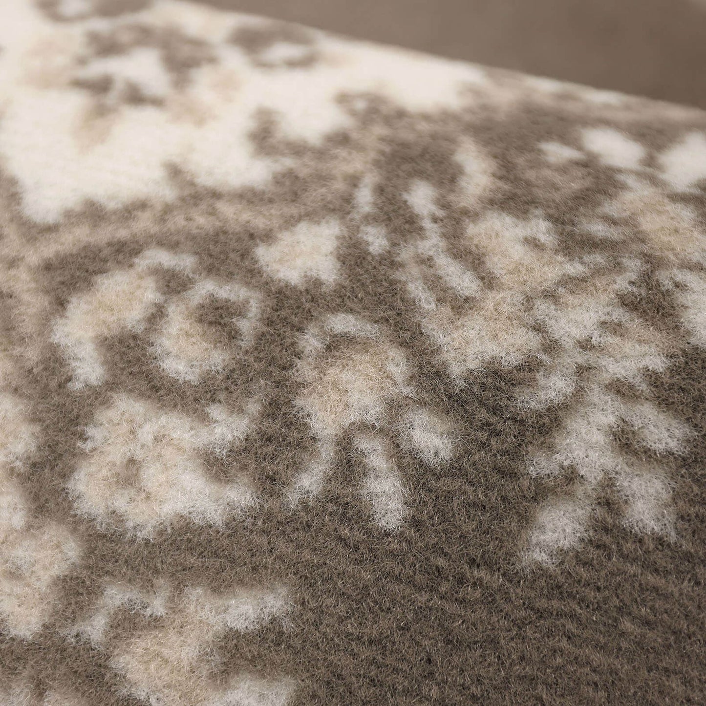 Maestro Taupe Traditional Rug